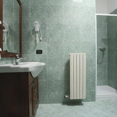 Lecce Guesthouse Лечче