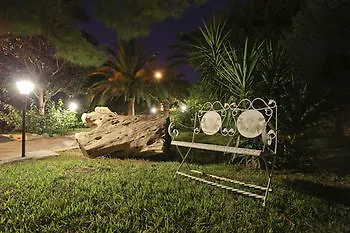 Lecce Guesthouse 2* Лечче